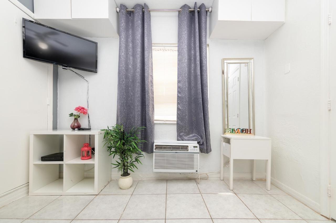 Ocean Drive Beach Apartments ميامي بيتش المظهر الخارجي الصورة